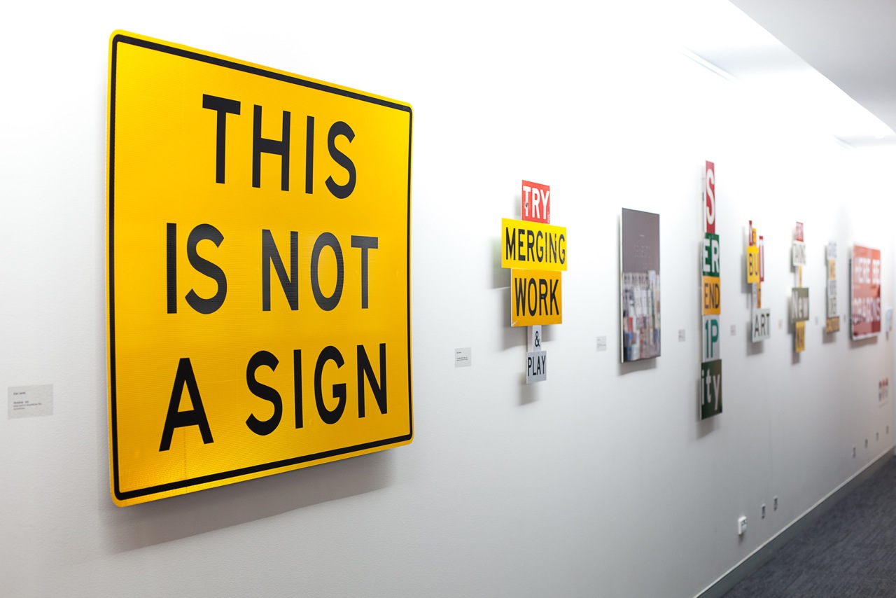 Red-Gal-exhibn-Sean-Young-photo-1