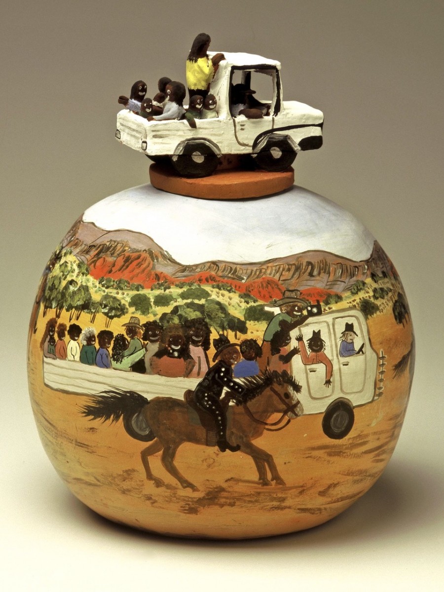 Hermannsburg pot with ute